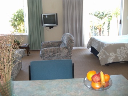 dbl bed - 25 sandpiper